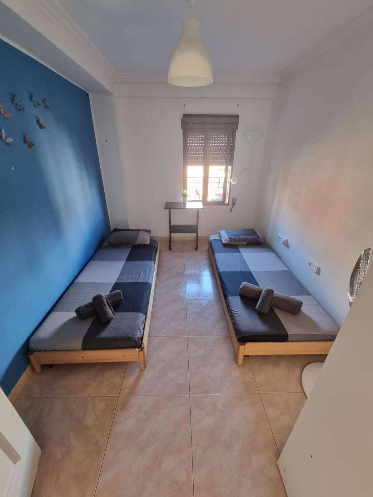 Cozy & Bright Flat At The Entrance Of Old Valencia Valência Exterior foto